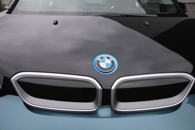 BMW i3 120ah/ 42kw Executive/Mountain Ridge blue/2022/Led/W-pomp/Cruise/3-fase