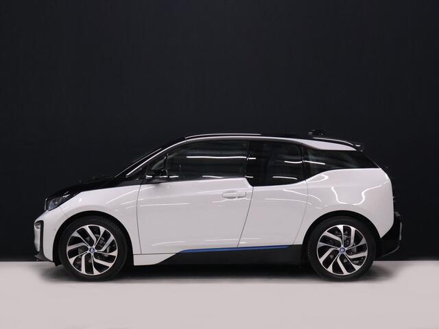 BMW i3 Basis iPerformance 94Ah 33 kWh [ADAPTIVE CRUISE CONTROL, BLUETOOTH TELEFOON, ACHTERUITRIJCAMERA, PDC V+A, BMW LED, STOELVERWARMING, AUTOMATISCHE AIRCO, NIEUWSTAAT]