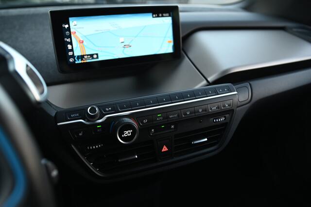 BMW i3 Business / Sportpakket / Achteruitrijcamera / Cruise Control / Stoelverwarming / Getint glas / Apple CarPlay