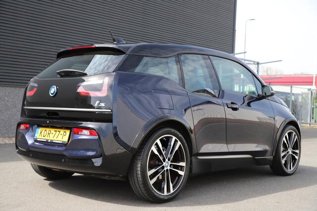 BMW i3 S 184pk Executive 120Ah 42 kWh/Adaptive//W-pomp/Camera/3-Fase/20"