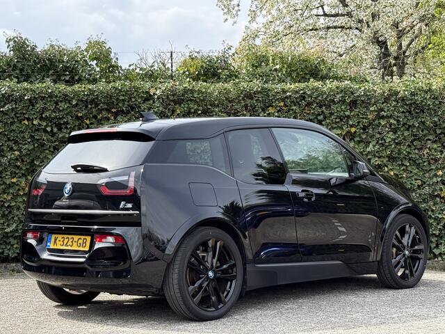 BMW i3 S Dark Shadow Ed. | 120Ah | Leder | 20'' | Schuif-/Kanteldak | Camera | Harman/Kardon | Driv. Ass. Plus | Getint Glas
