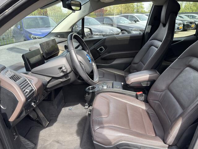 BMW i3 S Dark Shadow Ed. | 120Ah | Leder | 20'' | Schuif-/Kanteldak | Camera | Harman/Kardon | Driv. Ass. Plus | Getint Glas