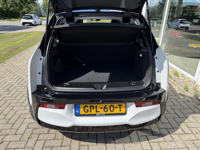 BMW i3 S Business Edition 120Ah 42 kWh Apple Carplay | Stoelverwarming