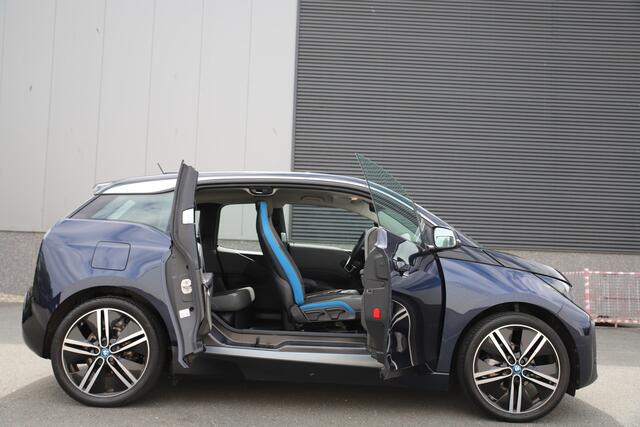 BMW i3 Executive 120Ah 42 kWh Carplay/W-pomp/Navi-Pro/ 14.066km