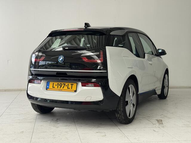 BMW i3 Basis 120Ah 42 kWh | Navigatie | Camera | Stoelverwarming | Harman / Kardon Audio |