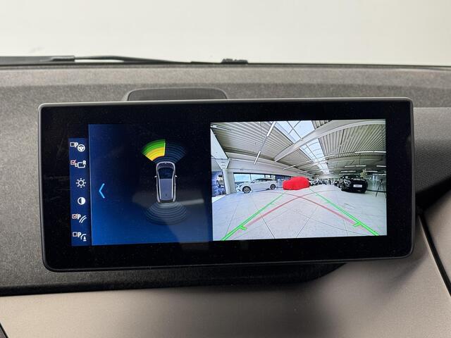 BMW i3 Basis 120Ah 42 kWh | Navigatie | Camera | Stoelverwarming | Harman / Kardon Audio |