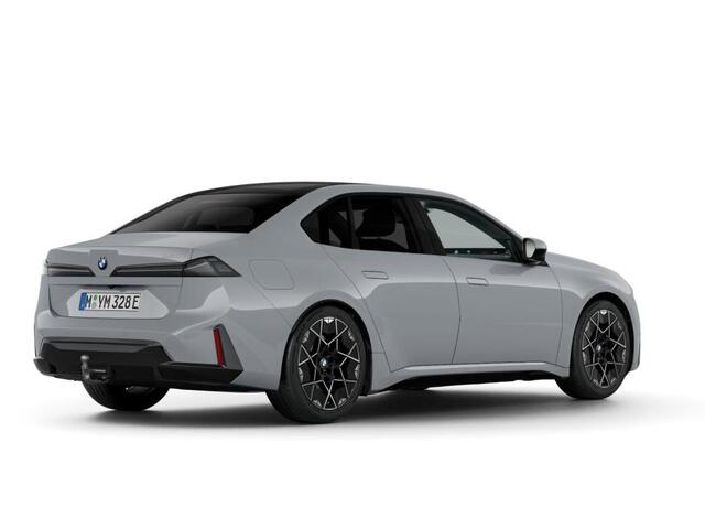 BMW i3 50 xDrive First Edition M Sportpakket | Innovation Pack | Digital Pack | Panoramadak | Trekhaak