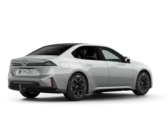 BMW i3 50 xDrive First Edition M Sportpakket | Innovation Pack | Digital Pack | Panoramadak | Trekhaak