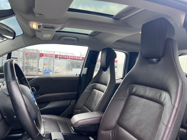 BMW i3 S 184pk Executive 120Ah 42 kWh/Sunroof/Leder/Adaptive/Jetblack 20"