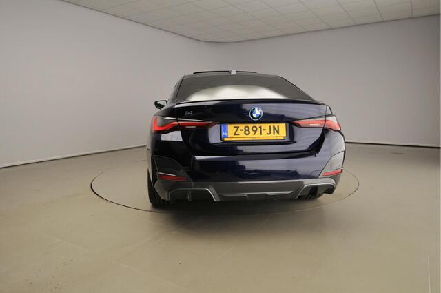 BMW i4 eDrive40 high Executive M-Sportpakket / LED / Leder / Navigatie / Trekhaak / Schuifdak / Keyles go / Sportstoelen / DAB / Hifi speakers / Alu 19 inch