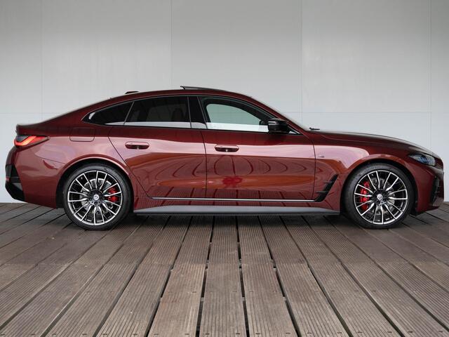 BMW i4 M50 | High Executive | M Sportpakket Pro | Verwarmd Stuurwiel | Comfort Access | Schuif-/kanteldak | Stoelverwarming | Harman Kardon | Elektrische stoelen | 20''