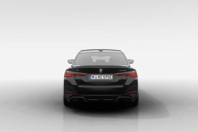 BMW i4 eDrive35 M Sport Edition | M Sport Pro | Comfort Pack | Elektrisch bedienbaar schuif-/kanteldak