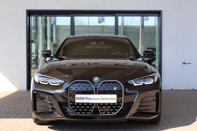 BMW i4 eDrive40 | M Sportpakket | BMW Live Cockpit Professional | Voorstoelen verwarmd