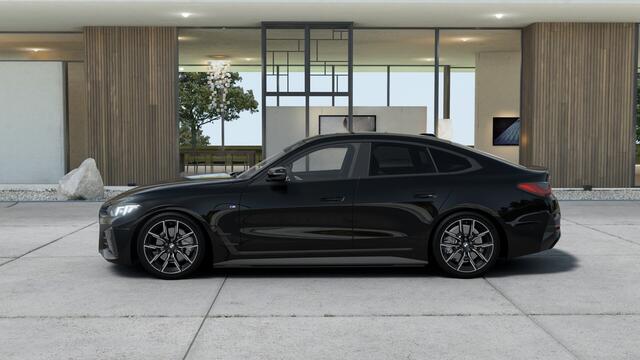 BMW i4 eDrive35 M Sport / Achteruitrijcamera / Active Cruise Control / Comfort Access / Parking Assistant / Stoelverwarming