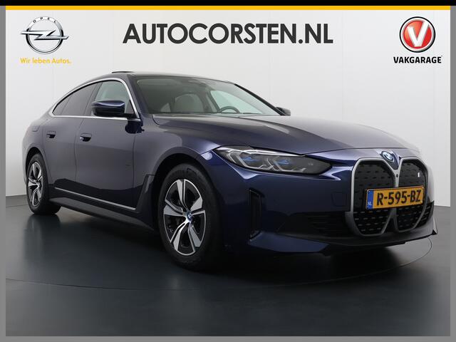 BMW i4 eDrive40 340pk High Executive 84 kWh SOH 99% Pano-Dak/Hefdak SportSt+Leer+(Stuur+)Verwarmd 360°Camera Adaptive-Cruise+s&go Park-Assist-plus HUD LASER-LED Bordherk. Live-Cockpit-Pro Apple-Android Carplay Smartphone-entry Semi-Autopilot Drive-Assist-pro Act