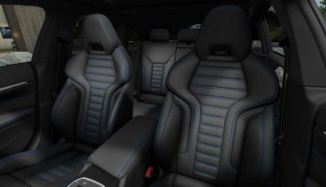 BMW i4 eDrive35 High Executive 70 kWh M Sport | Harman Kardon | Laser | M Stoelen | Camera | Stuurverwarming | Trekhaak | Memory Seats | Keyless | M Gordels | Adaptive Cruise Control | Stoelverwarming | Shadow Line |