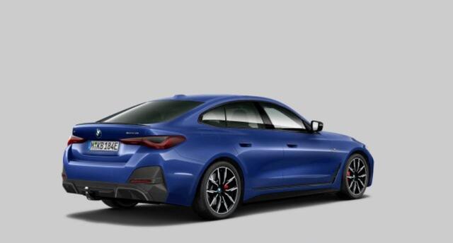 BMW i4 eDrive35 High Executive 70 kWh M Sport | Harman Kardon | Laser | M Stoelen | Camera | Stuurverwarming | Trekhaak | Memory Seats | Keyless | M Gordels | Adaptive Cruise Control | Stoelverwarming | Shadow Line |