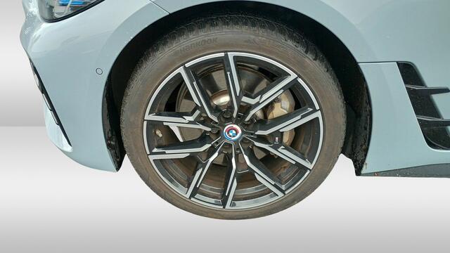 BMW i4 eDrive40 High Executive 84 kWh 3-Fase 1e-Eig. & Keurig-Onderh. BOVAG-Garantie. NL-Auto.