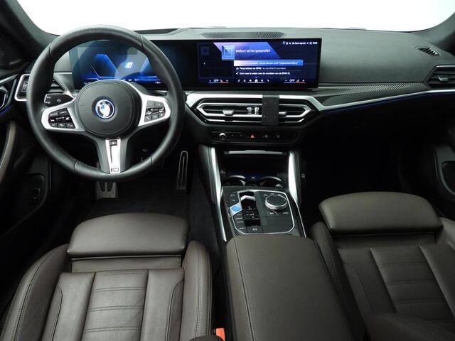 BMW i4 Gran Coupe eDrive40 | M-Sportpakket | LED | Leder | HUD | Active cruise | Sportstoelen | Stoelverwarming | DAB | Harman-kardon sound | Alu 19 inch