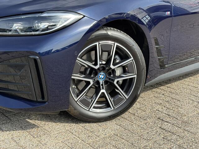 BMW i4 eDrive40 High Executive 84 kWh / NL Auto / 360 Camera / Stoelverwarming /