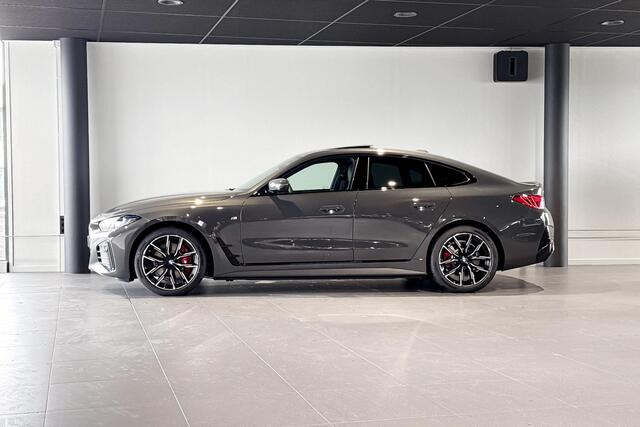 BMW i4 eDrive40 M Sport Edition | Glazen Panoramadak | Stoelverwarming | Harman Kardon |