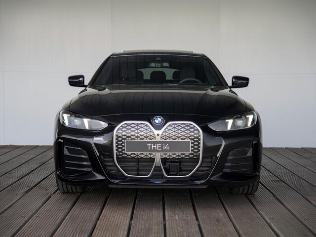 BMW i4 xDrive40 High Executive | M Sportpakket | Glazen schuif-/kanteldak | Trekhaak | Showroom Selection