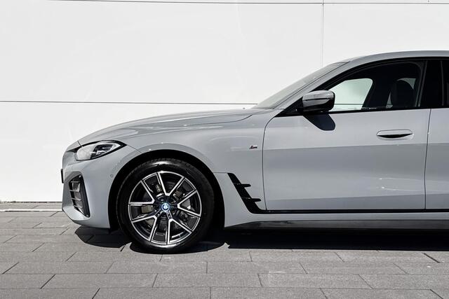 BMW i4 eDrive35 70 kWh
