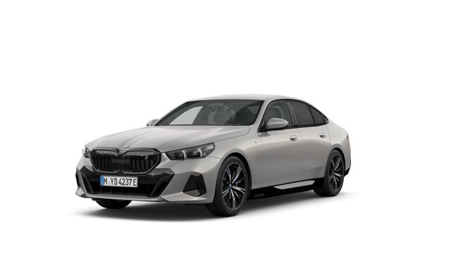 BMW i5 eDrive40 84 kWh | M-Sportpakket Pro | Innovation Pack |Travel Pack | Comfort Pack