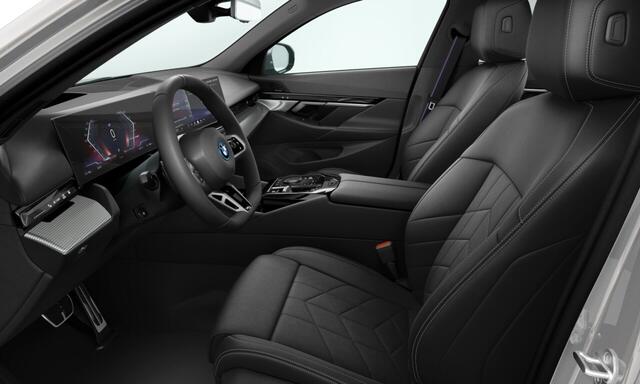 BMW i5 eDrive40 84 kWh | M-Sportpakket Pro | Innovation Pack |Travel Pack | Comfort Pack