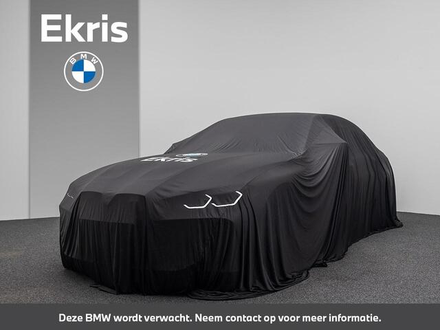 BMW i5 Sedan eDrive40 | M Sportpakket Pro | 21 inch | Driving Assistent Professional | Comfort Pack | Innovation Pack | Stuurwielverwarming | Trekhaak