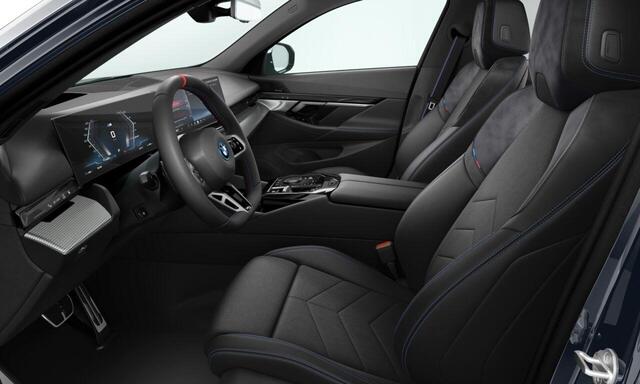 BMW i5 M60 xDrive Sedan | M Sportpakket Pro | Innovation Pack | Travel Pack | Comfort Pack