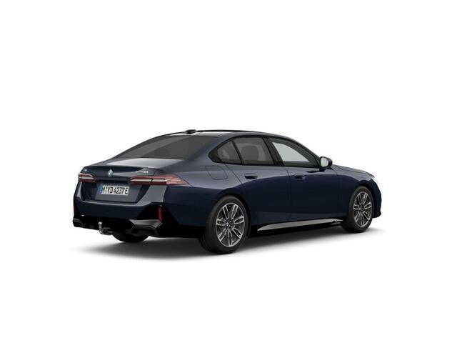 BMW i5 eDrive40 Sedan | M Sport Edition | M Sportpakket | Innovation Pack | Travel Pack