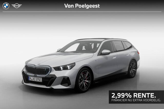 BMW i5 Touring eDrive40 M Sport Edition | M Sport Pro | Comfort Pack | Glazen panoramadak