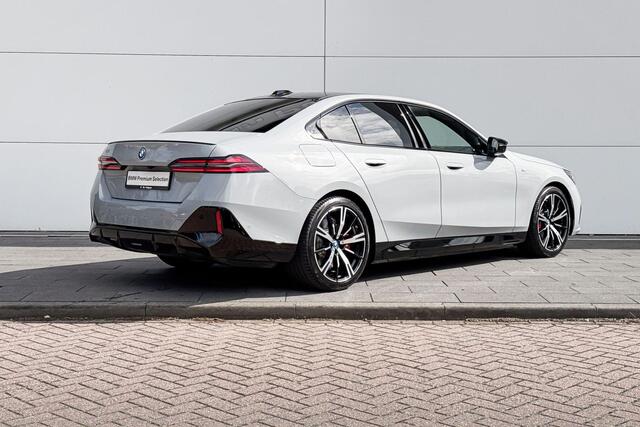 BMW i5 Sedan M60 xDrive 84 kWh
