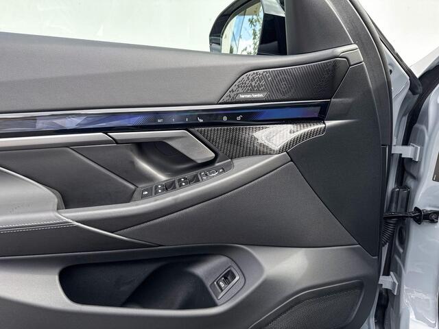 BMW i5 Sedan M60 xDrive 84 kWh