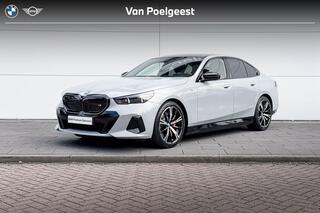 bmw-i5-sedan-m60-xdrive-84-kwh
