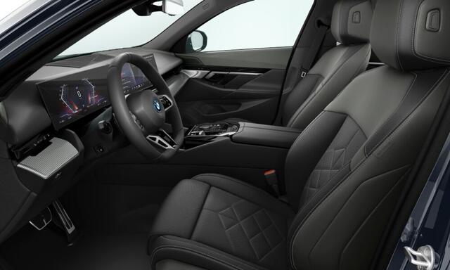 BMW i5 eDrive40 M-Sport - Onderstel Prof - Driving Ass Plus - Comfortstoelen