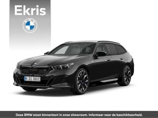 bmw-i5-m60-xdrive-touring--m-sport