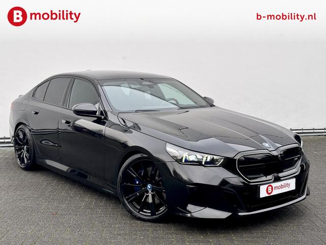 BMW i5 M60 xDrive 84 kWh M-Sport Trekhaak 2.000KG! Harman Kardon | 360 Camera | Head Up Display | DAB Audio