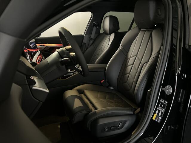 BMW i5 Touring eDrive40 M Sport Edition 84 kWh Glazen dak | Harman Kardon | Comfortstoelen | "20 inch Licht metalen velgen