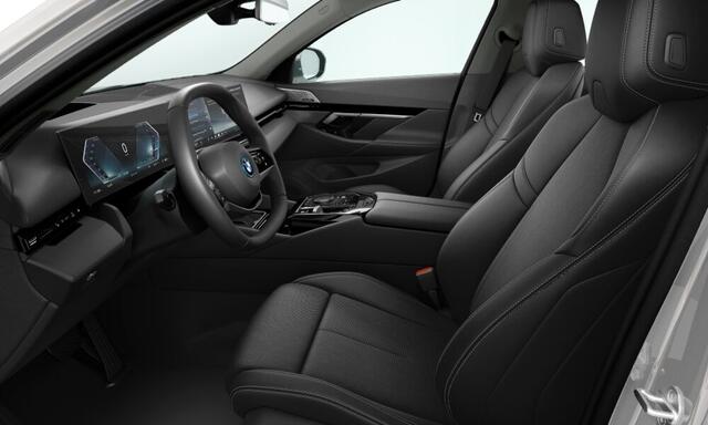 BMW i5 eDrive40 | Bowers & Wilkins | Innovation | Driving ass. | Park ass. Plus