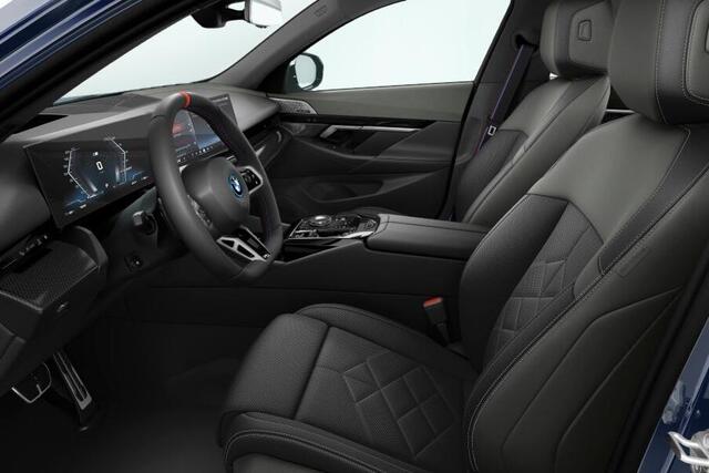 BMW i5 M60 xDrive 84 kWh