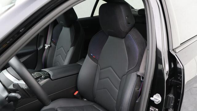 BMW i5 xDrive40 M-Sport Pro | Harman/Kardon | Stoelventilatie | Head-up | Carbon | Trekhaak