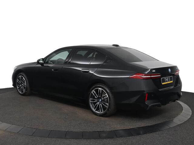 BMW i5 eDrive40 Sedan | M Sport Edition | M Sportpakket | Innovation Pack | Travel Pack | Showroom Selection