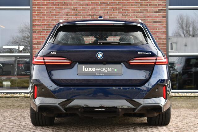 BMW i5 Touring eDrive40 M-Sport Pano Adp-demping B&W Comfzetel+Vent 20inch