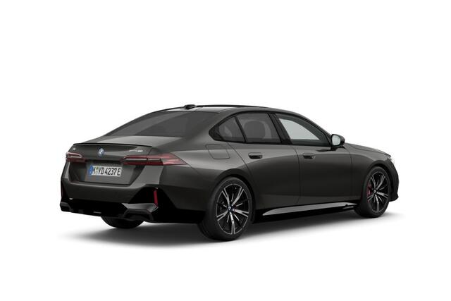 BMW i5 Sedan eDrive40 M Sport Edition 84 kWh | M Sportpakket Pro | Innovation Pack | Travel Pack | Comfort Pack