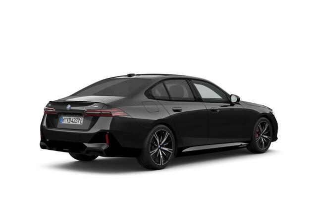 BMW i5 Sedan eDrive40 M Sport Edition 84 kWh | M Sportpakket Pro | Innovation Pack | Travel Pack | Comfort Pack