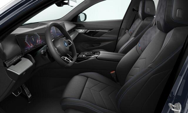 BMW i5 eDrive40 84 kWh M Sportpakket | Optie Pakket | Panorama Dak | Driving Assistant Plus | Travel Pack