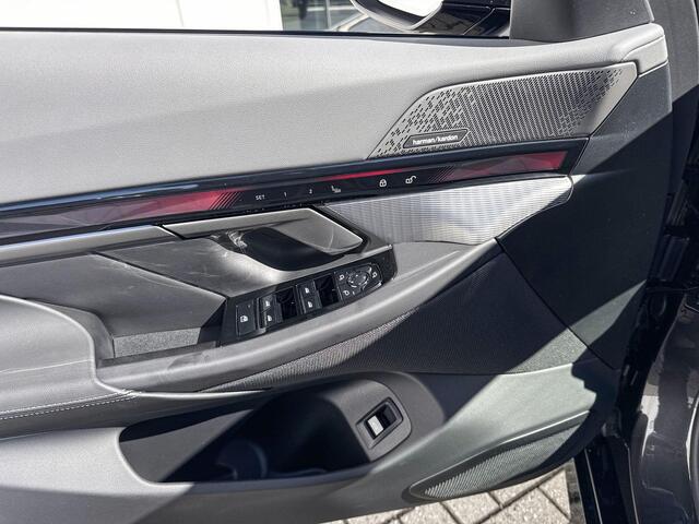 BMW i5 Sedan eDrive40 M Sport Edition | Panoramadak | Innovation Pack |