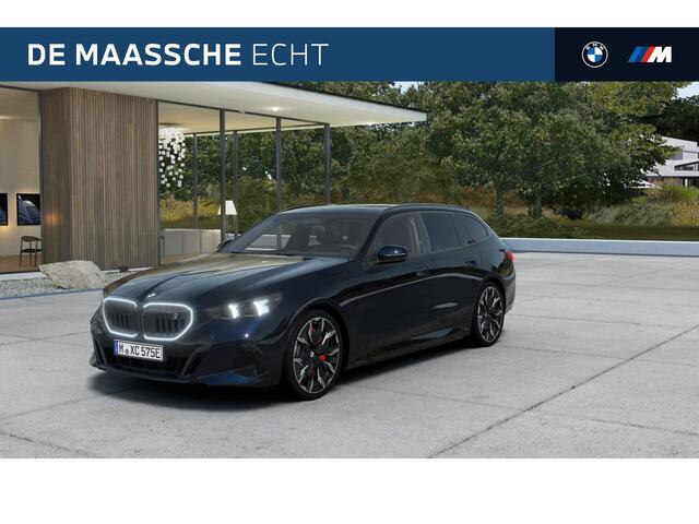BMW i5 Touring eDrive40 M Sport / Panoramadak / Trekhaak / Bowers & Wilkins / Adaptieve LED / Parking Assistant Plus / Stoelventilatie / Comfort Access